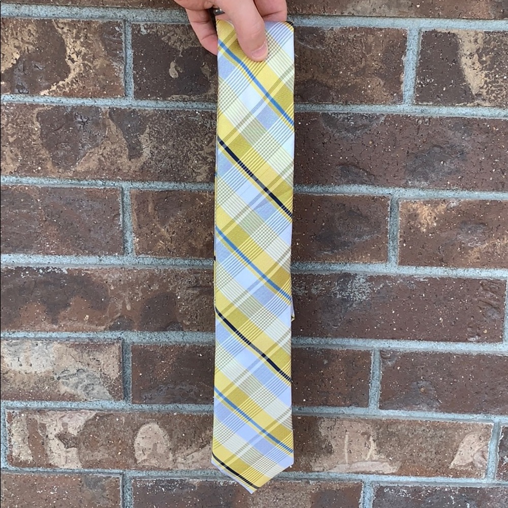 Perry Ellis Men’s Tie